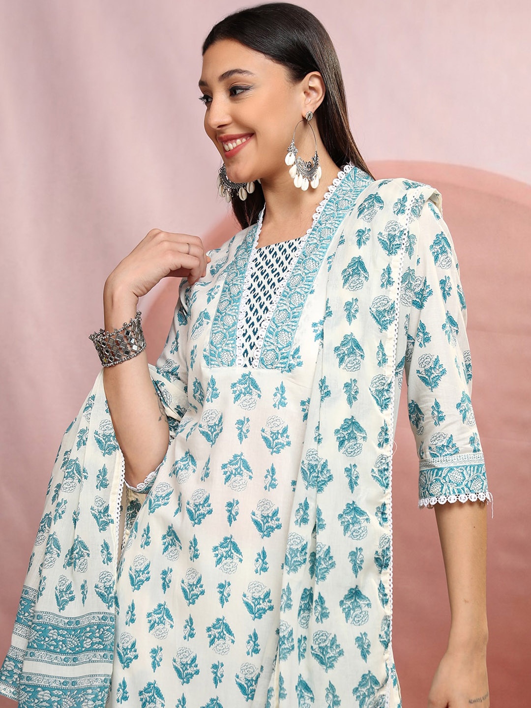 

Vishudh White & Green Floral Printed Regular Pure Cotton Kurta with Trousers & Dupatta