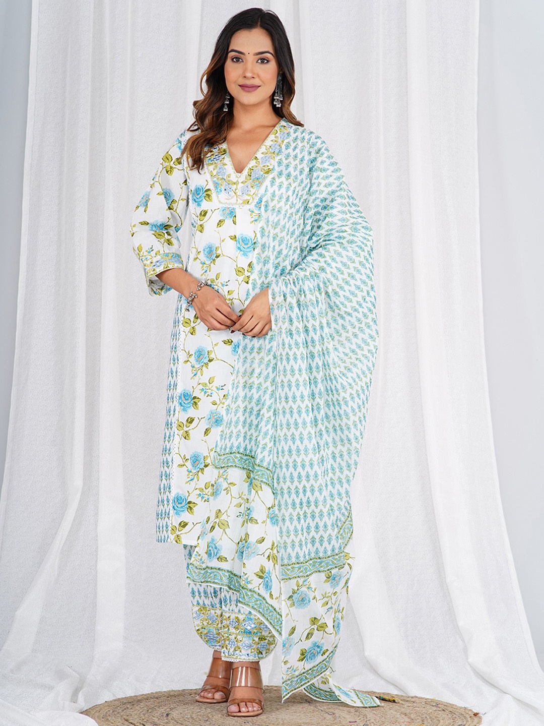 

KALINI Ethnic Motifs Printed Regular Pure Cotton Kurta with Trousers & Dupatta, White