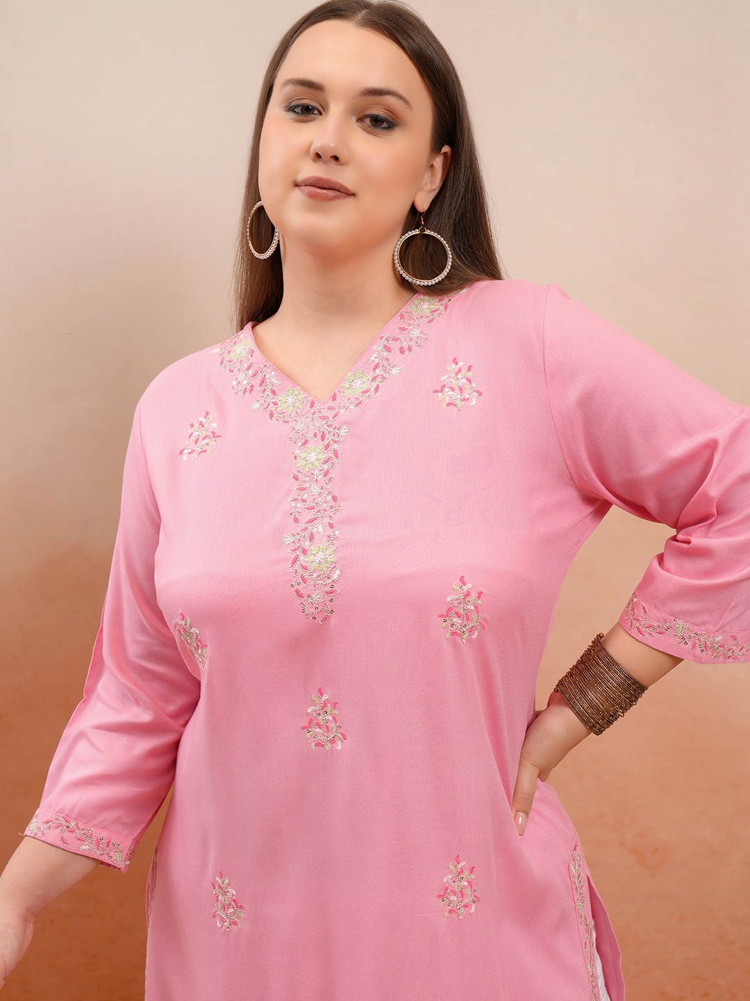 Vishudh Plus Size Ethnic Motifs Embroidered Straight Kurta, Pink