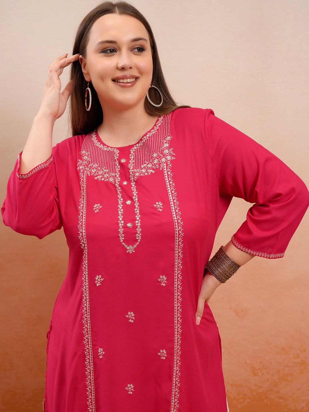 

Vishudh Plus Size Ethnic Motifs Embroidered Round Neck Sequined Straight Kurta, Maroon