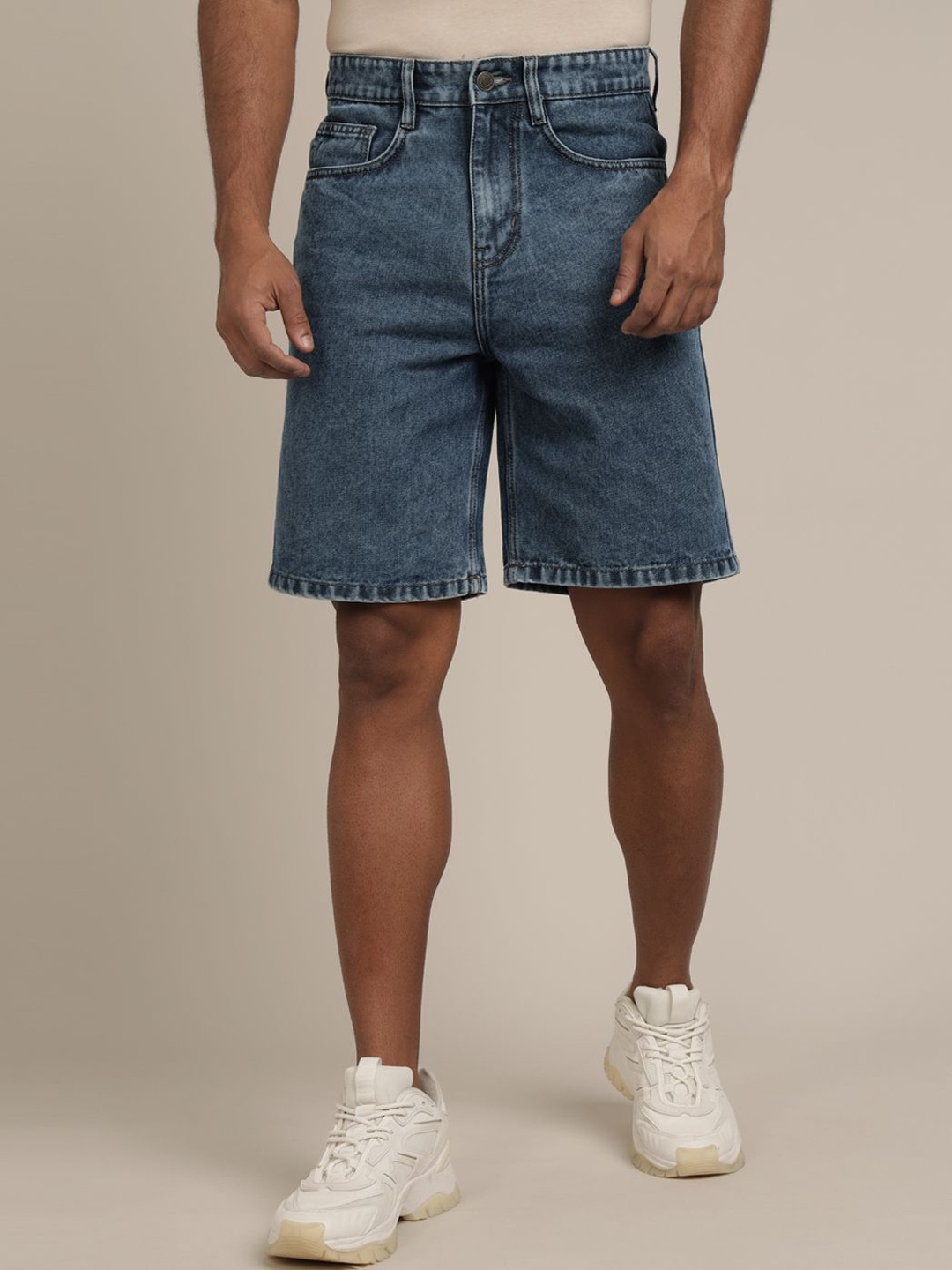 

The Roadster Lifestyle Co. Men Blue Mid-Rise Cotton Denim Shorts