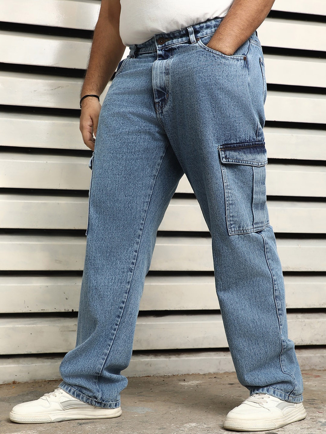 

Freeform by High Star Freeform by High Star Men Straight Fit cargo Jeans, Blue