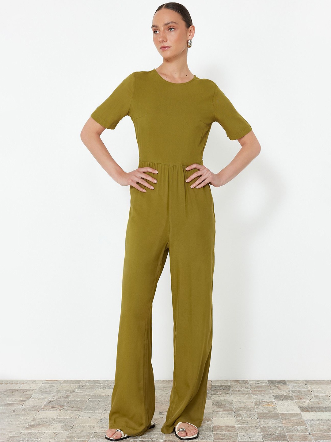 

Trendyol Round Neck Basic Jumpsuit, Green