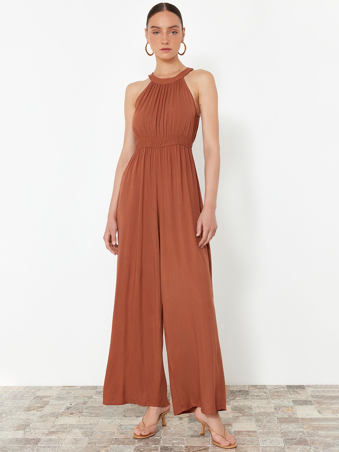 

Trendyol Halter Neck Basic Jumpsuit, Brown