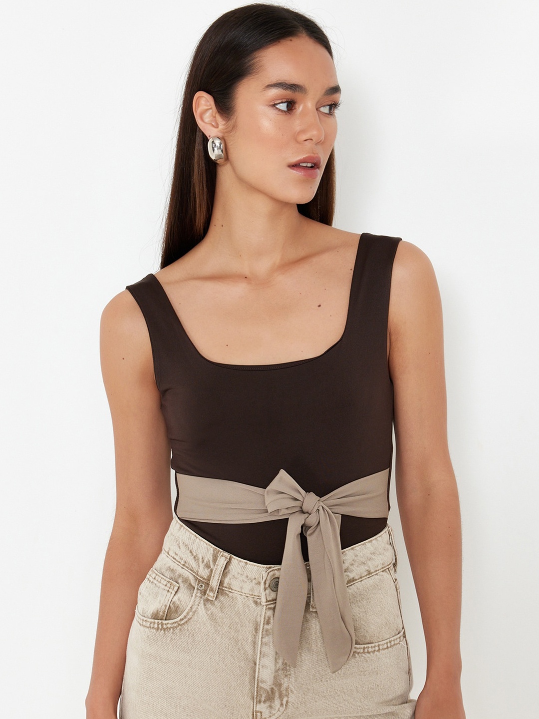 

Trendyol Round Neck Sleeveless Bodysuit, Brown