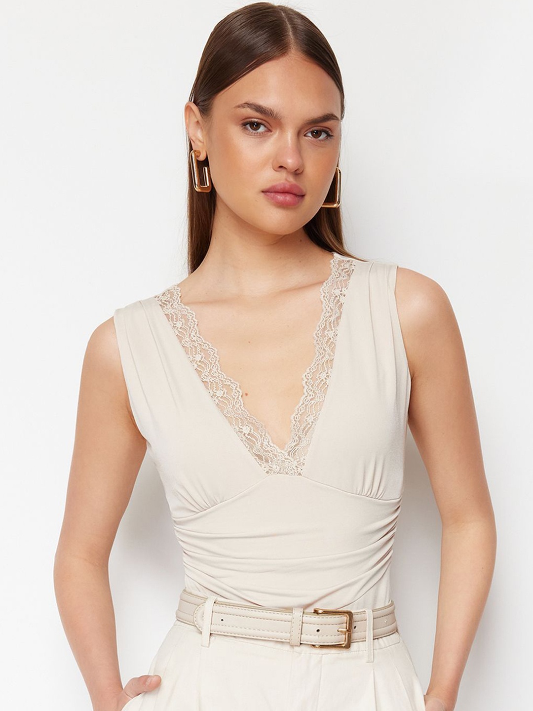

Trendyol V-Neck Sleeveless Bodysuit, Beige