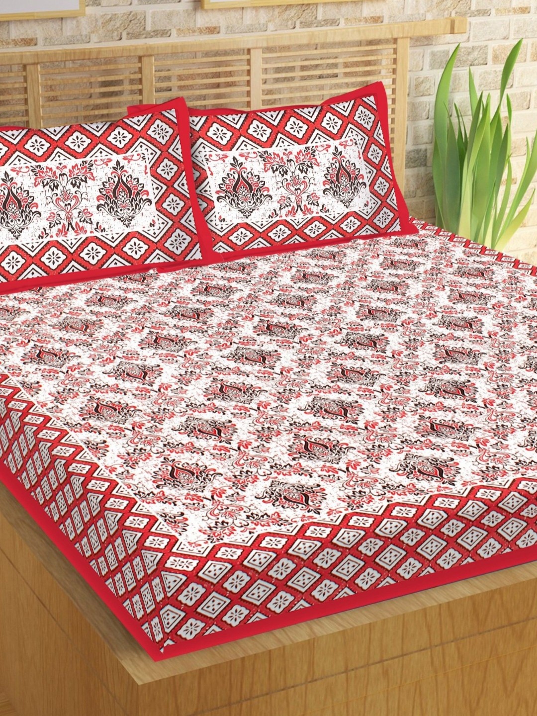 

Aura Red & White Ethnic Motifs 144 TC Queen Bedsheet With 2 Pillow Covers