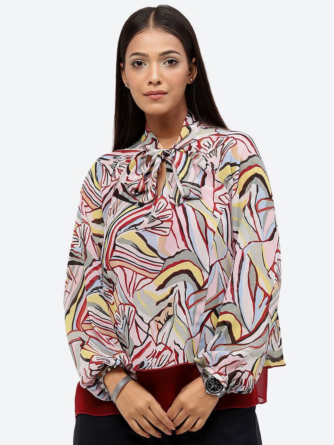 

Baawri Abstract Printed Tie-Up Neck Top, Multi