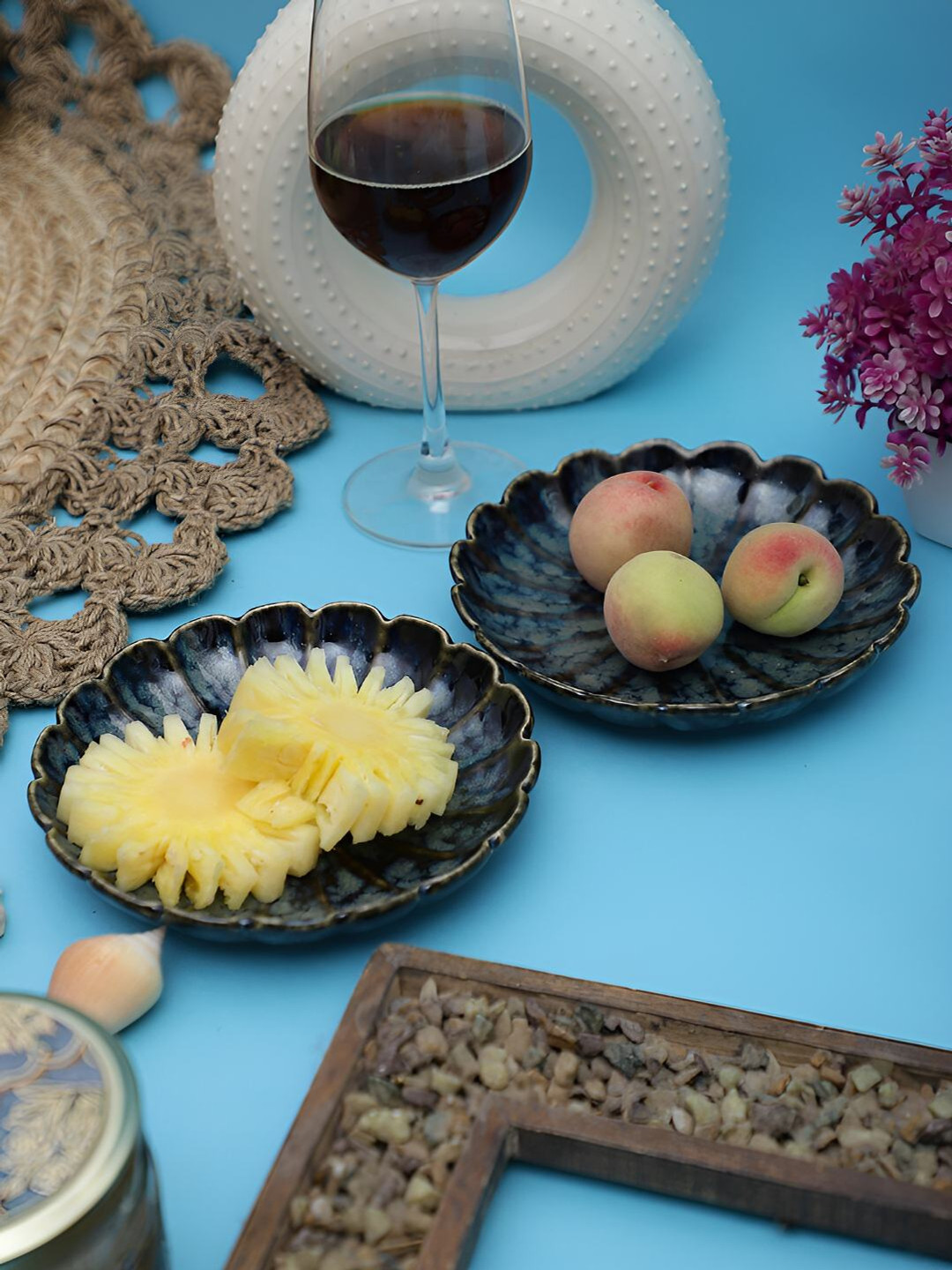 

TAG 7 Blue 2 Pieces Round-Shaped Ceramic Food Platters