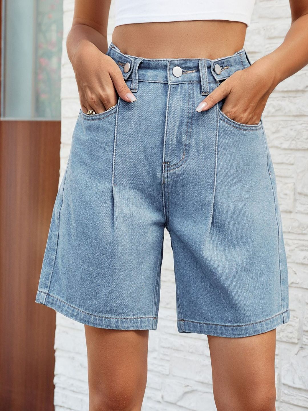 

4WRD by Dressberry Women Blue Mid-Rise Denim Shorts