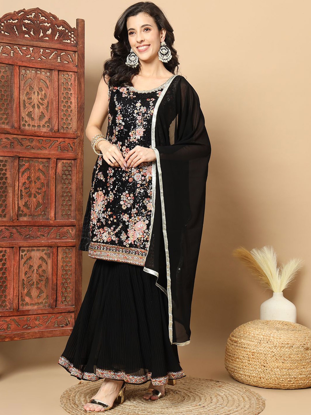 

Chhabra 555 Floral Embroidered Sequinned Kurta , Sharara & Dupatta, Black