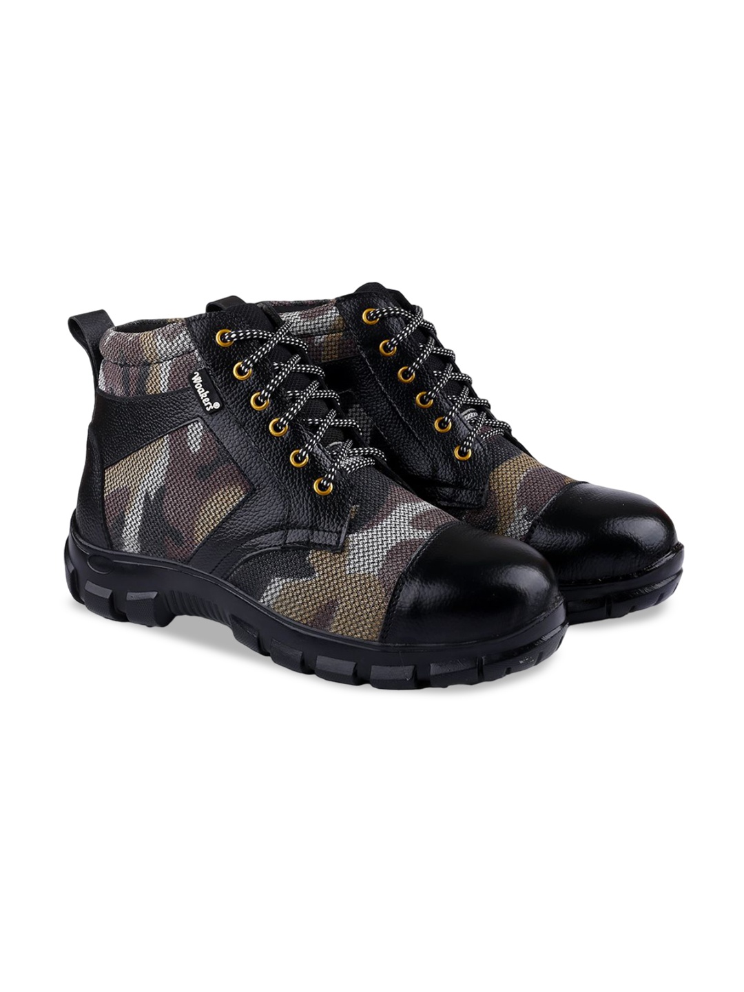

Woakers Men Synthetic Leather Textured Round Toe Boots, Black