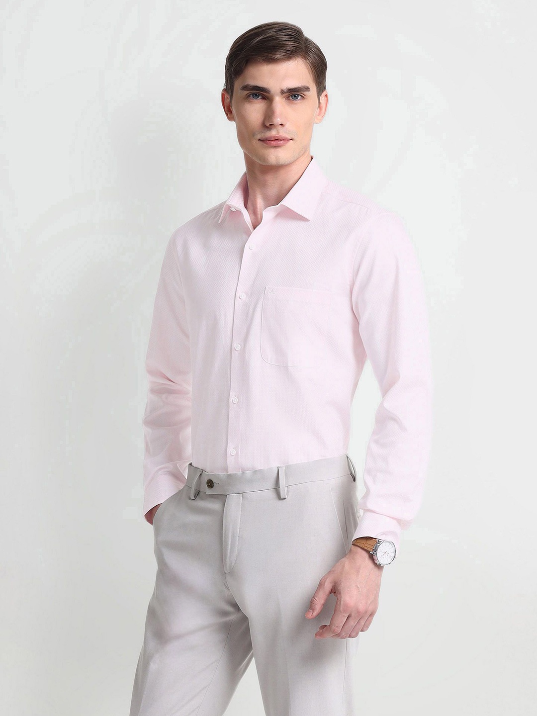

Arrow Geometric Self Design Spread Collar Long Sleeves Cotton Formal Shirt, Pink