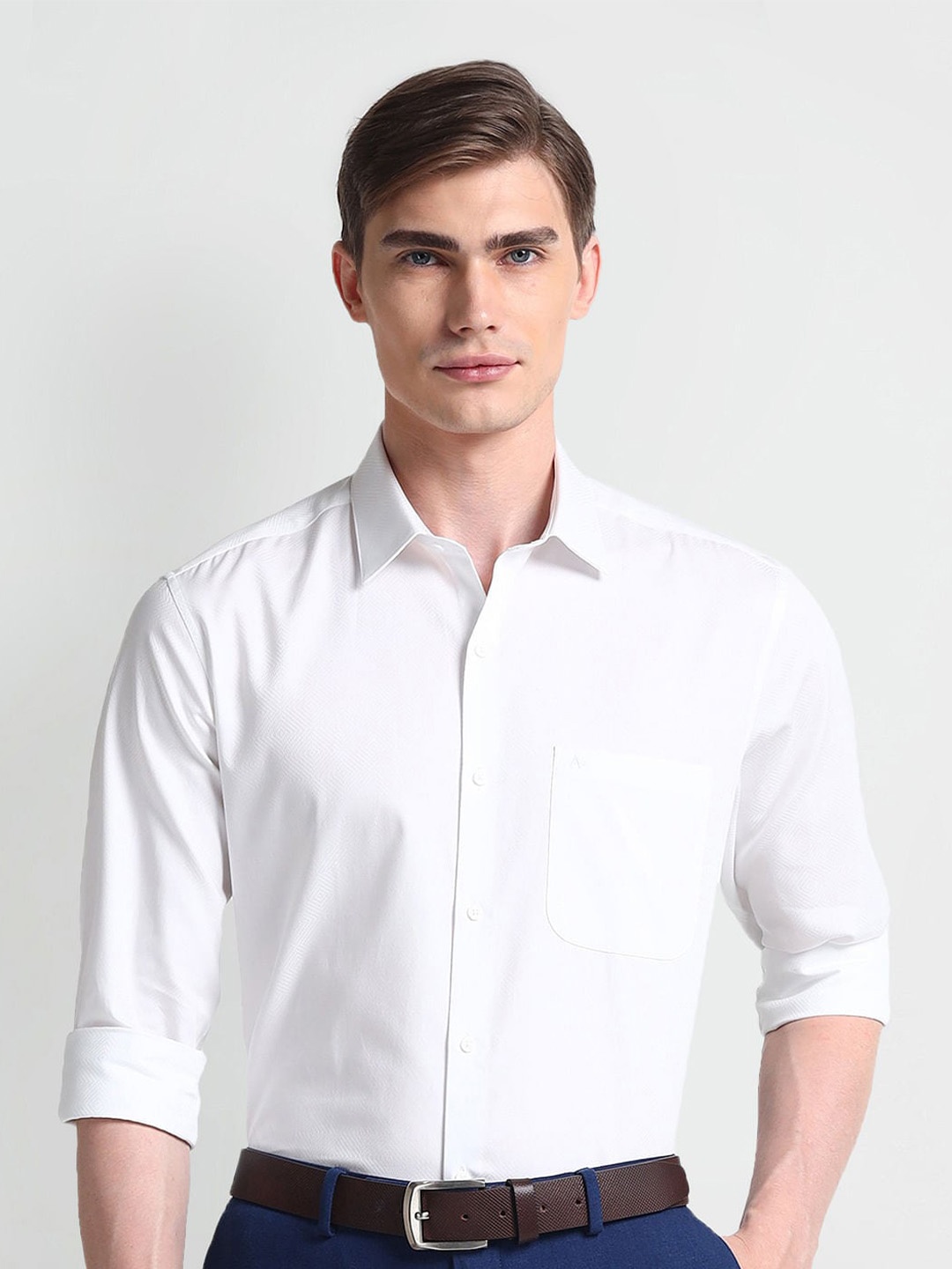 

Arrow Textured Printed Spread Collar Pure Cotton Formal Shirt, White