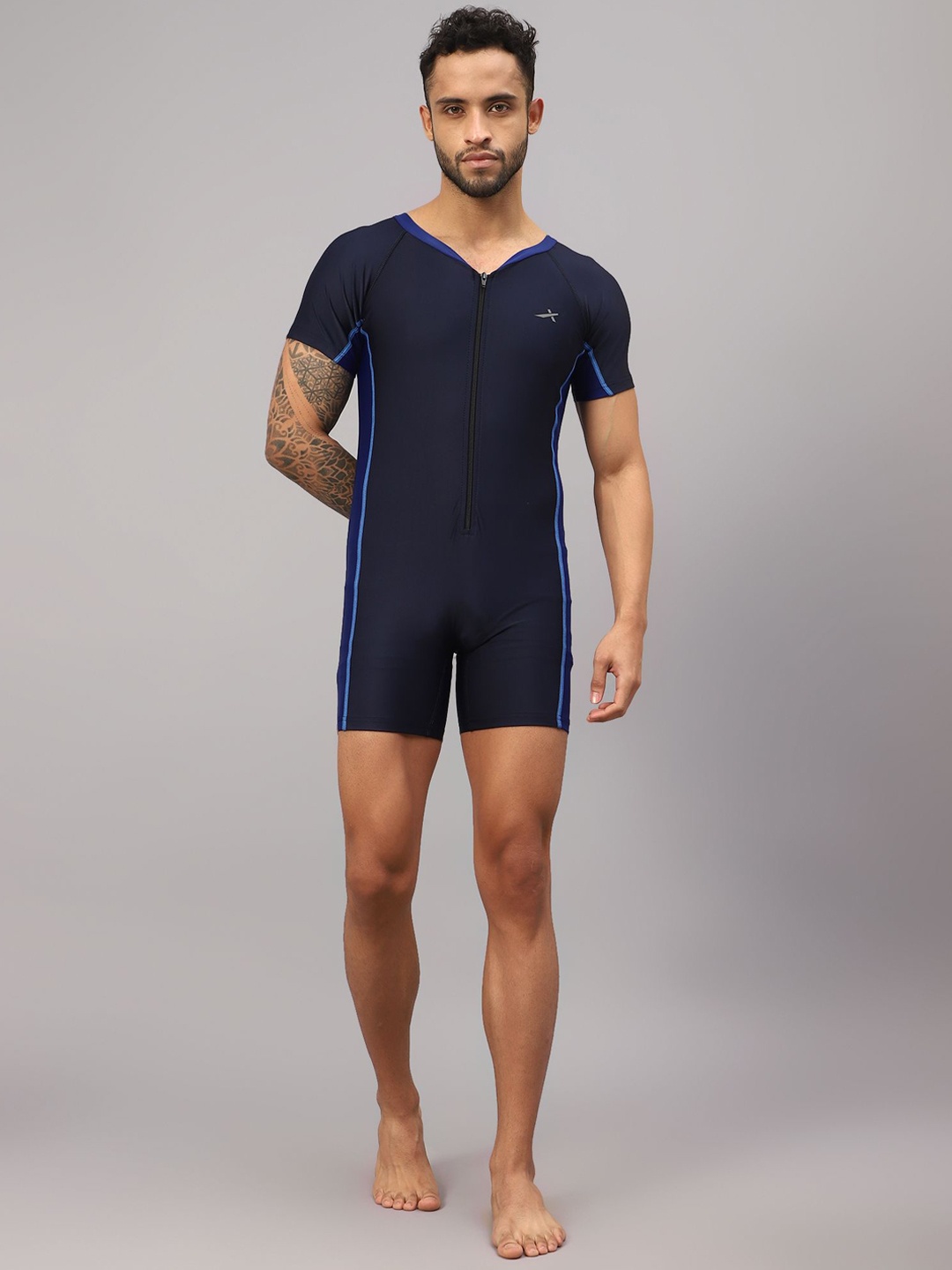 

VECTOR X Men Colourblocked V-Neck Swim Legsuit, Navy blue