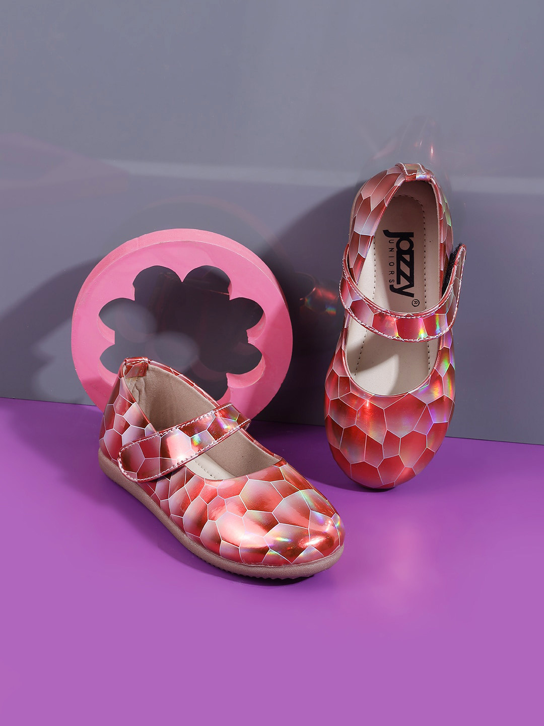 

Jazzy Juniors Girls Printed Round Toe Ballerinas, Red