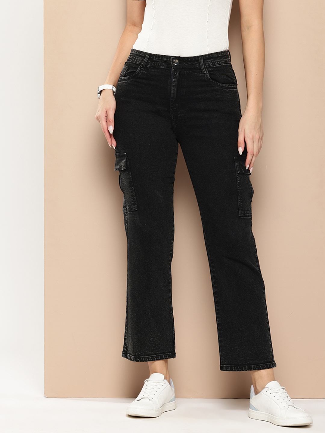 

Chemistry Women Jean Straight Fit High-Rise Light Fade Jeans, Black
