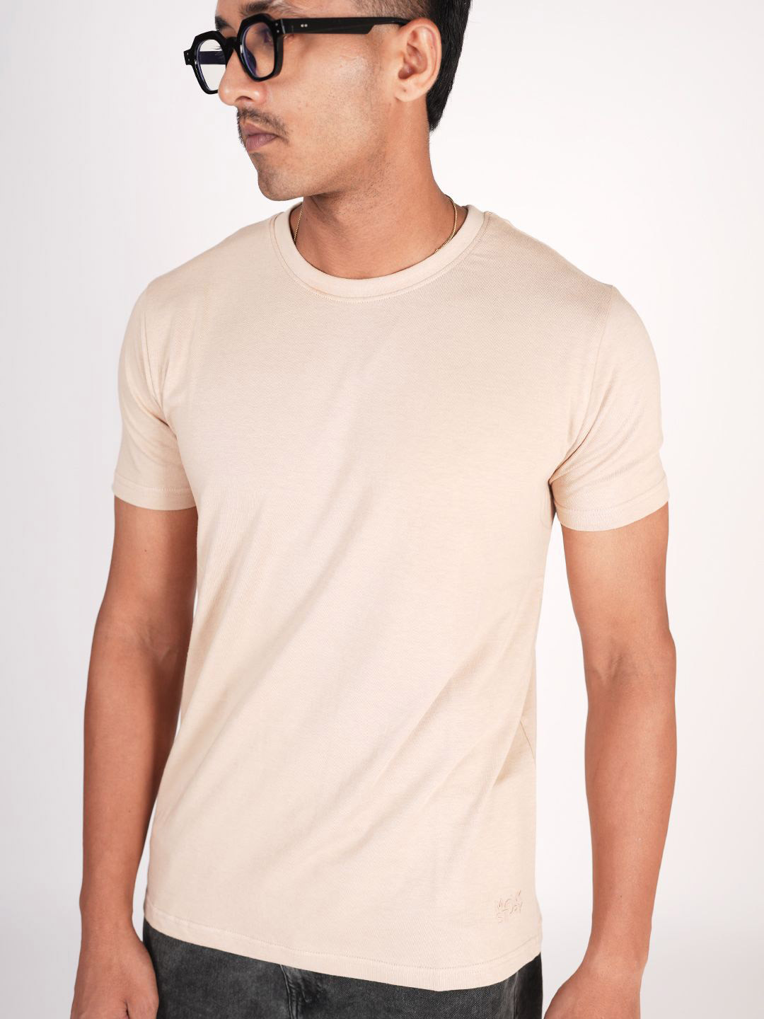 

MONKSTORY Men Solid Round Neck T-shirt, Cream