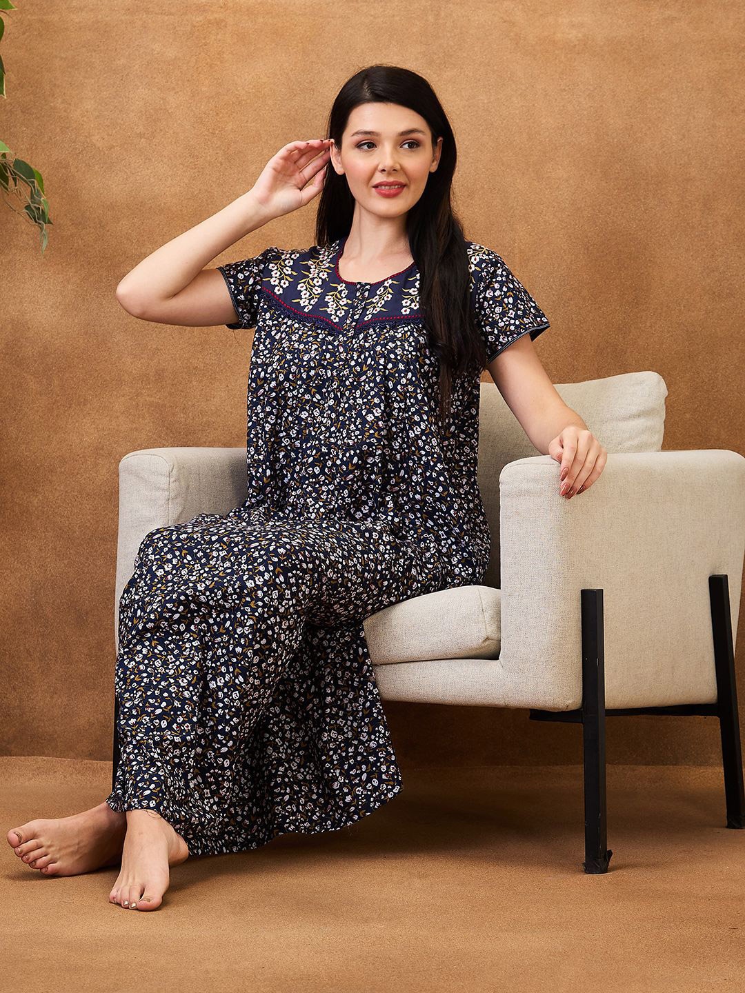 

AV2 Floral Printed Pure Cotton Maxi Nightdress, Navy blue