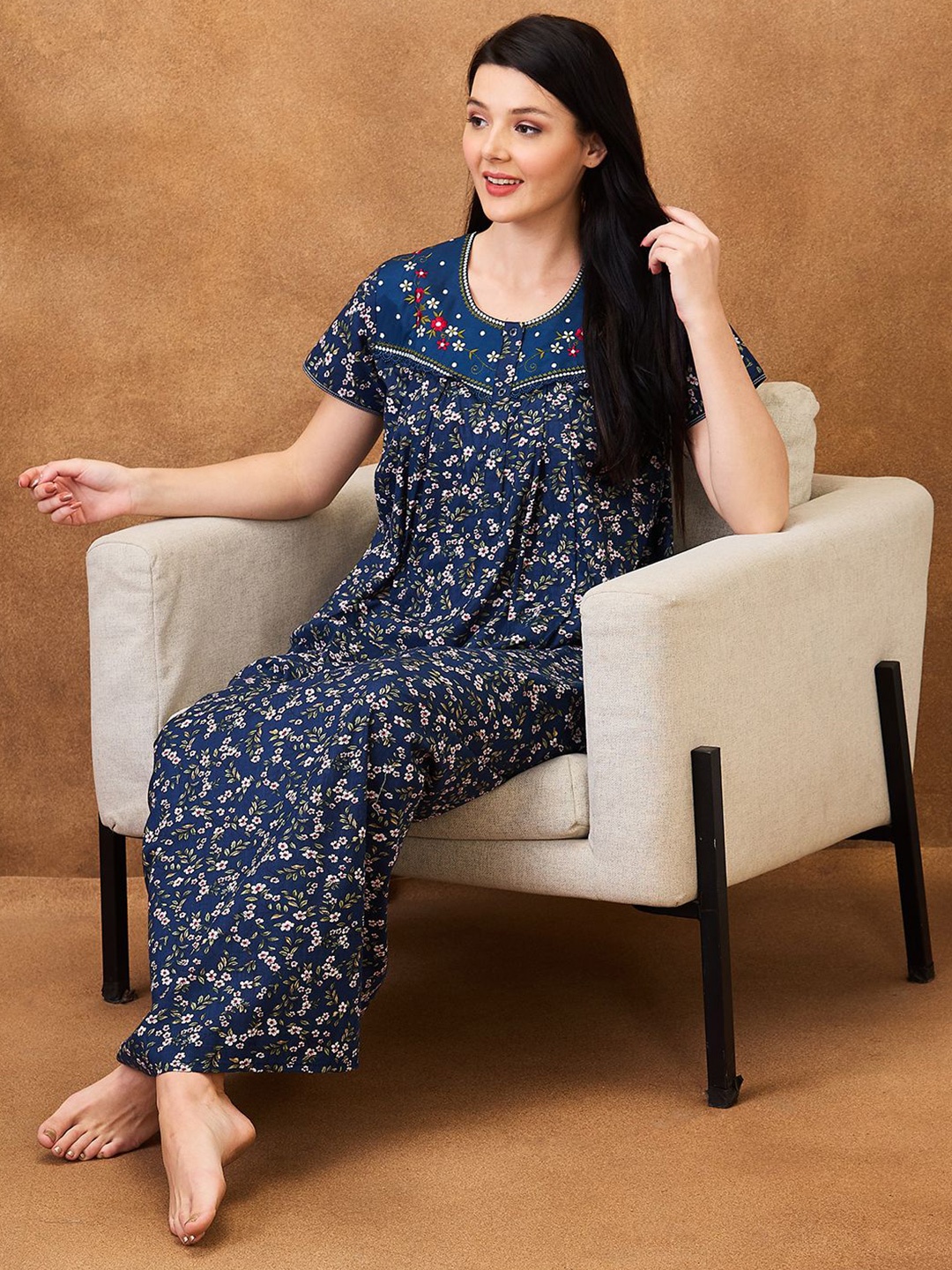 

AV2 Floral Printed Pure Cotton Maxi Nightdress, Navy blue