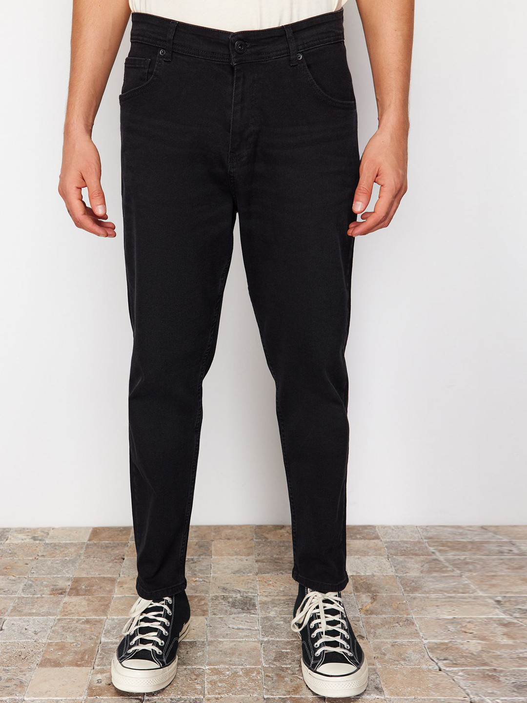 

Trendyol Men Clean Look Stretchable Jeans, Black