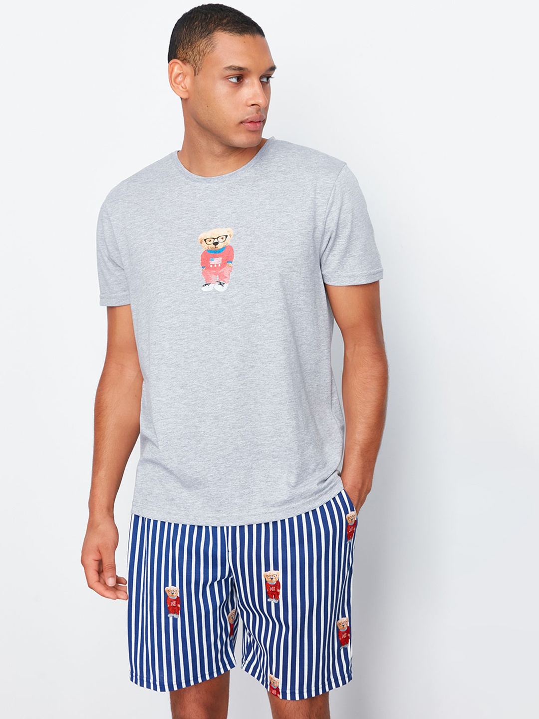 

Trendyol Graphic Printed Pure Cotton T-shirt With Shorts, Grey