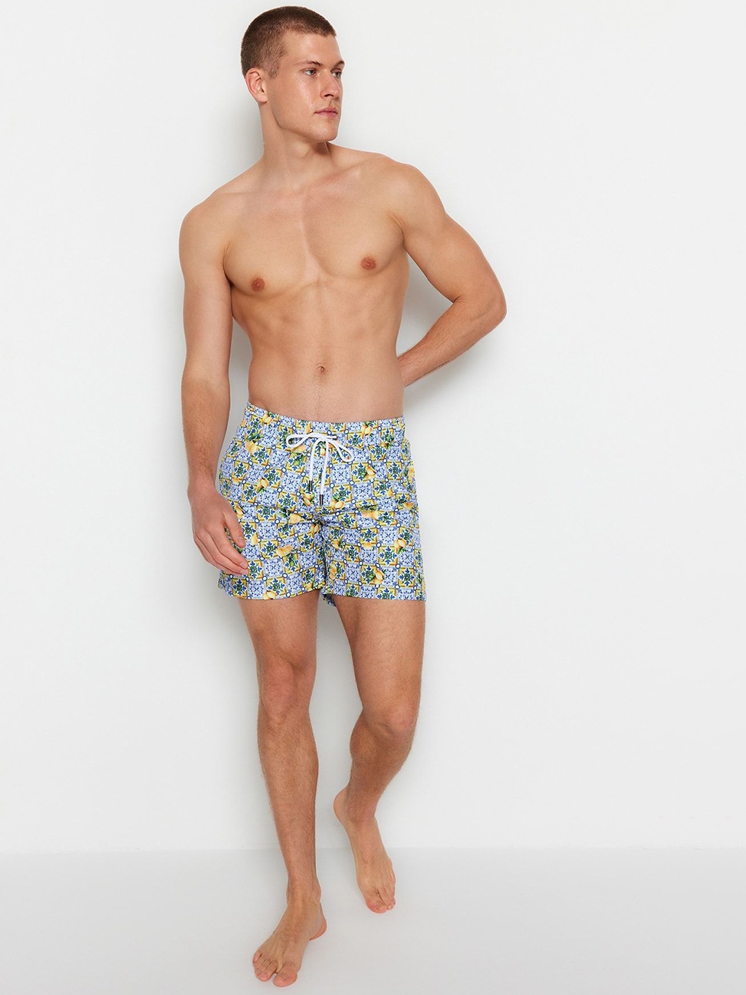 

Trendyol Men Floral Printed Mid-Rise Shorts, Blue