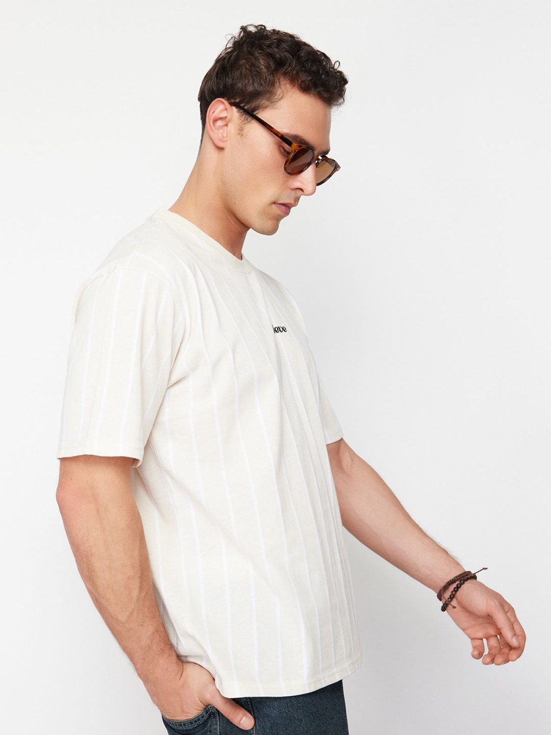 

Trendyol Men Striped Round Neck T-shirt, White