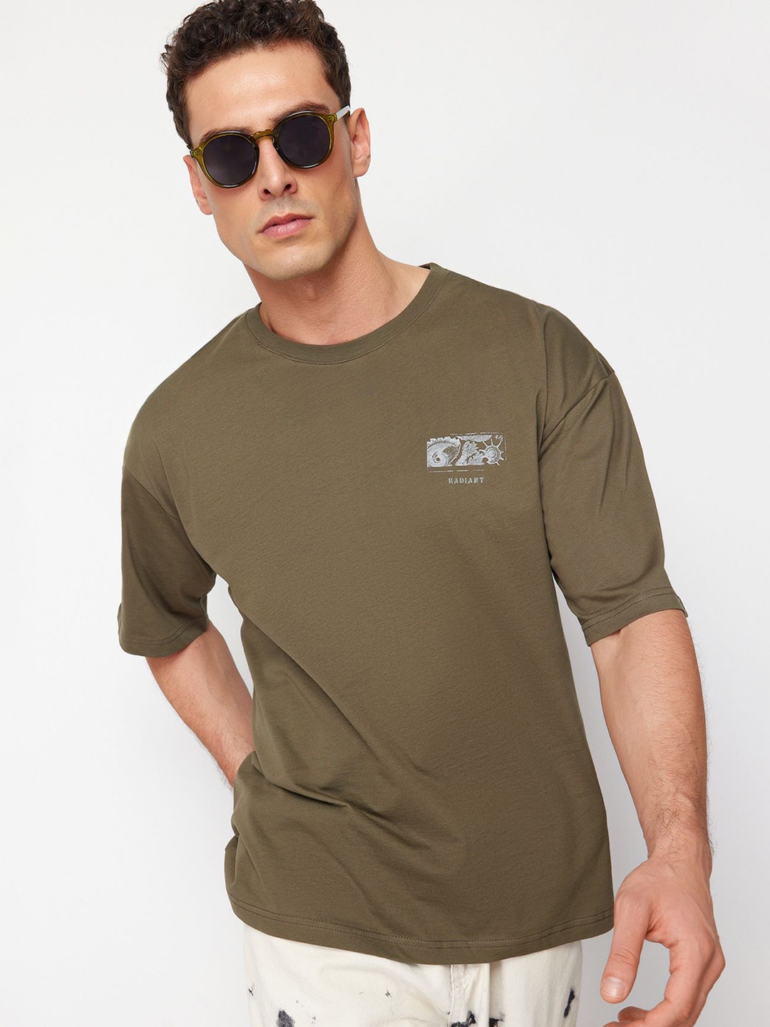 

Trendyol Men Graphic Printed Round Neck T-shirt, Brown