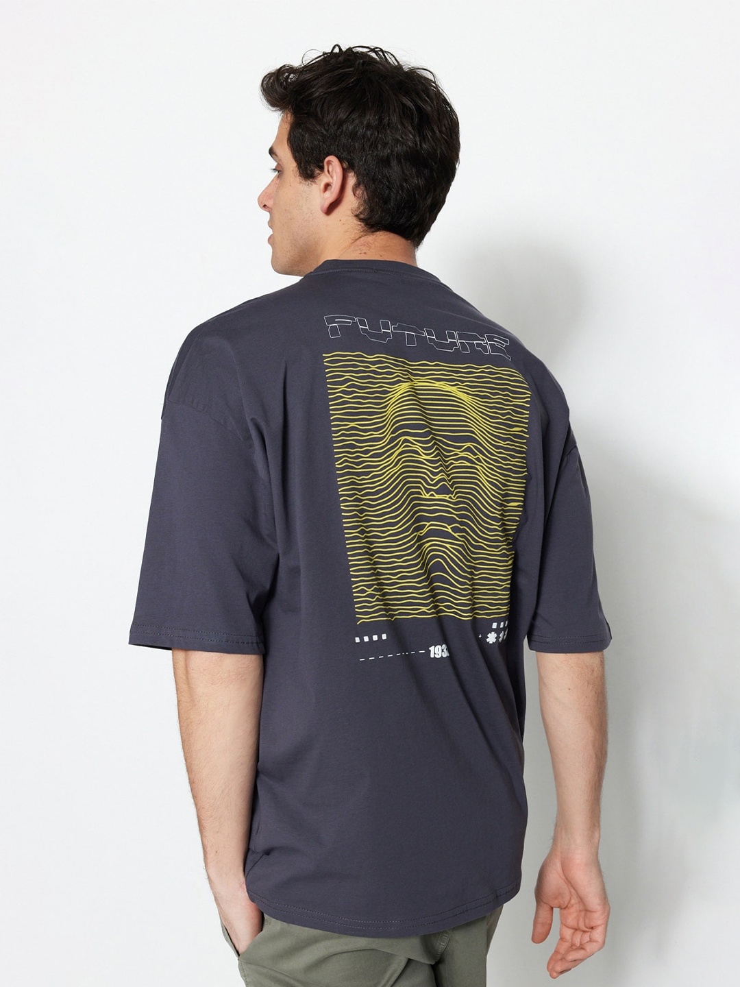 

Trendyol Men Graphic Printed Round Neck T-shirt, Blue