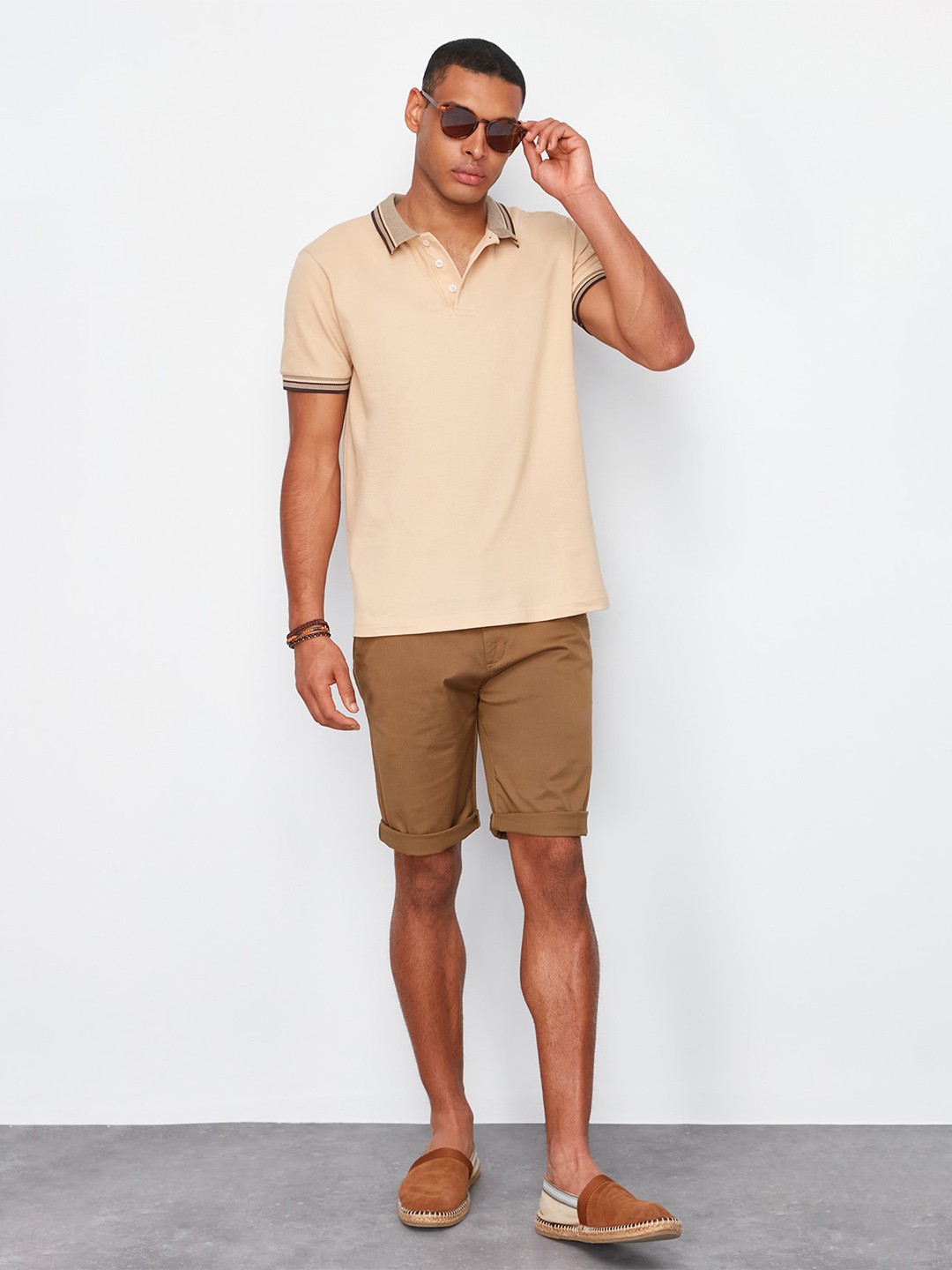 

Trendyol Men Solid Polo Collar T-shirt, Cream