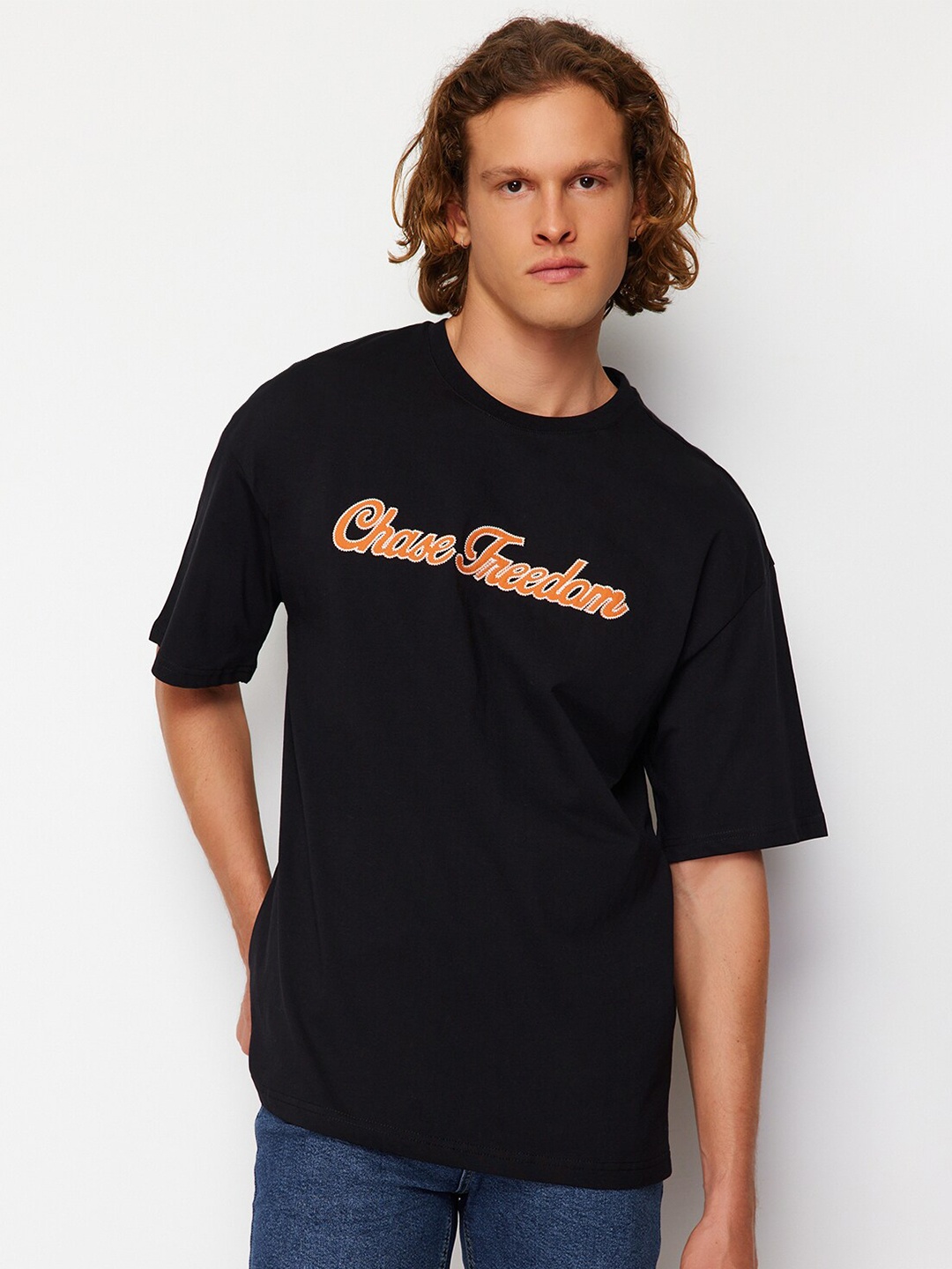 

Trendyol Men Typography Printed Round Neck Pure Cotton T-shirt, Black