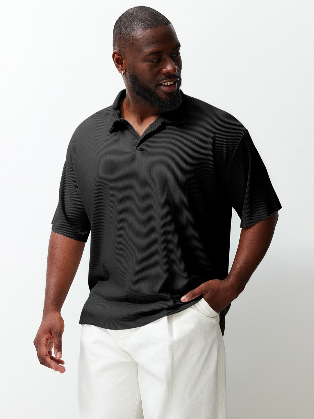 

Trendyol Men Solid Polo Collar T-shirt, Black