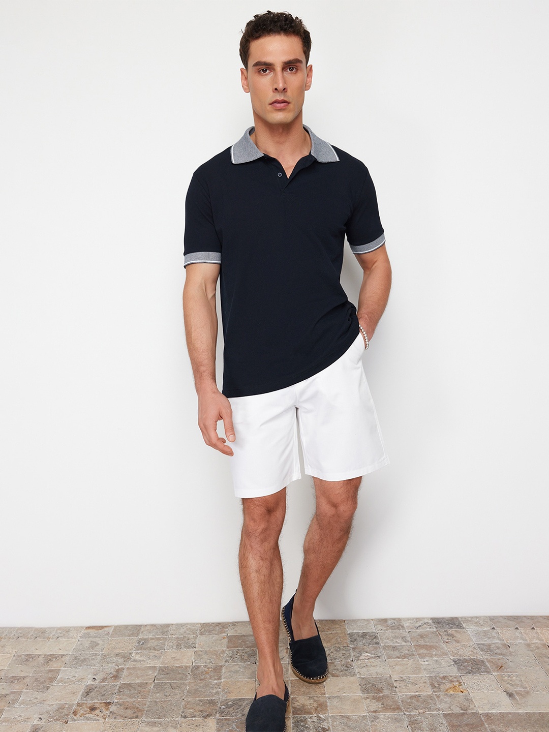 

Trendyol Men Solid Polo Collar Pure Cotton T-shirt, Black
