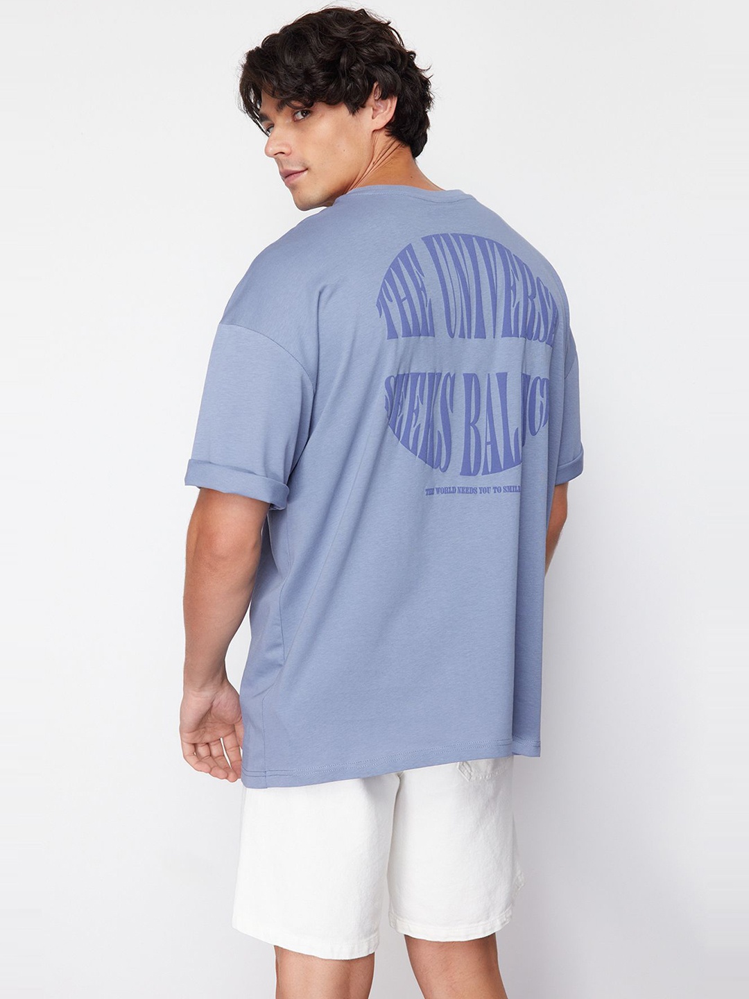 

Trendyol Men Typography Printed Round Neck T-shirt, Teal