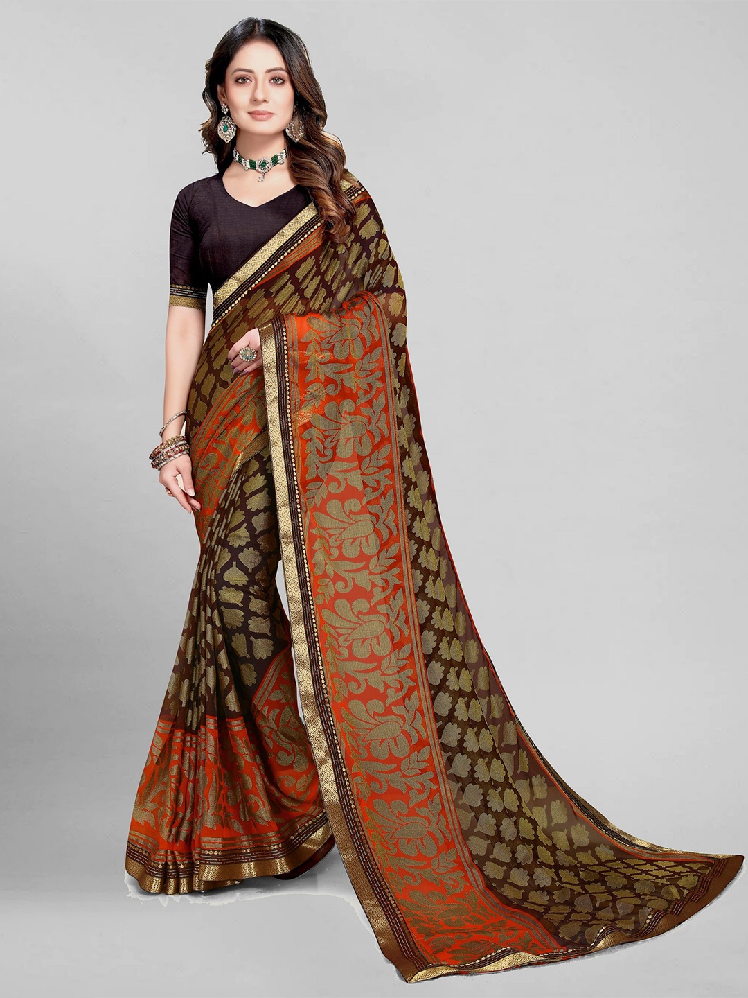 

EMV Floral Printed Chiffon Saree, Brown