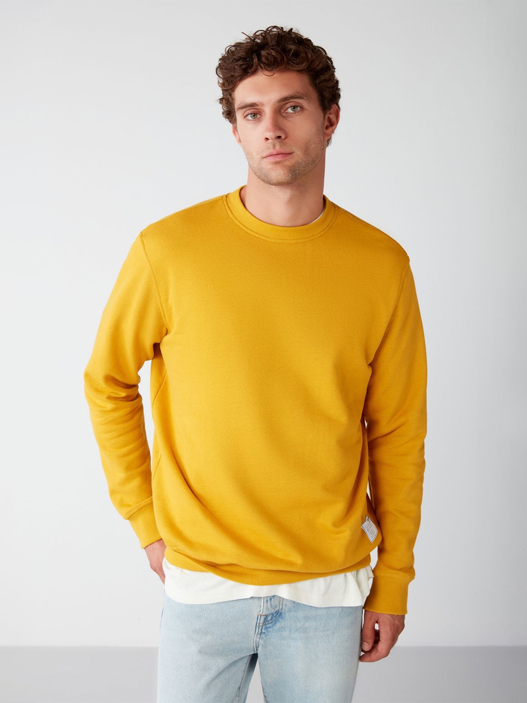 

GRIMELANGE Men Round Neck Cotton Pullover, Yellow