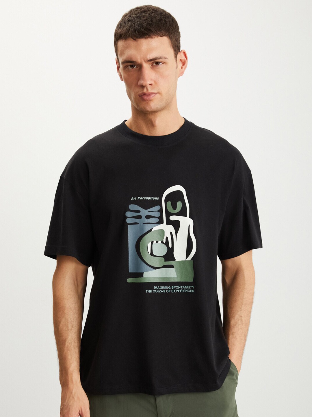 

GRIMELANGE Men Graphic Printed Round Neck T-shirt, Black