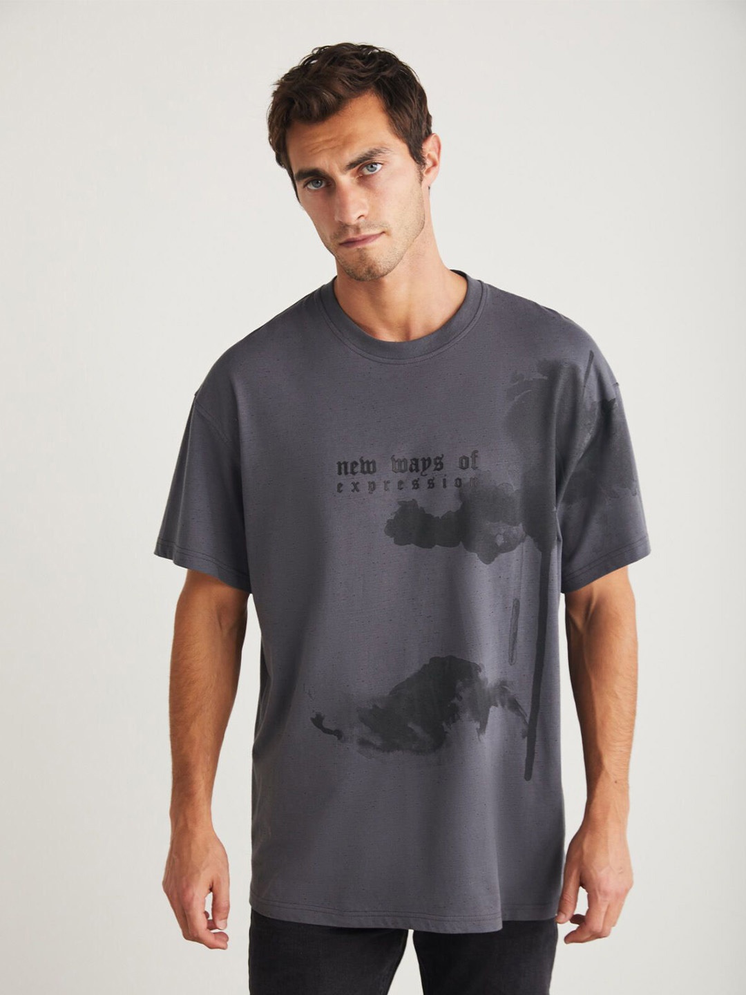 

GRIMELANGE Typography Printed Round Neck Cotton T-shirt, Grey