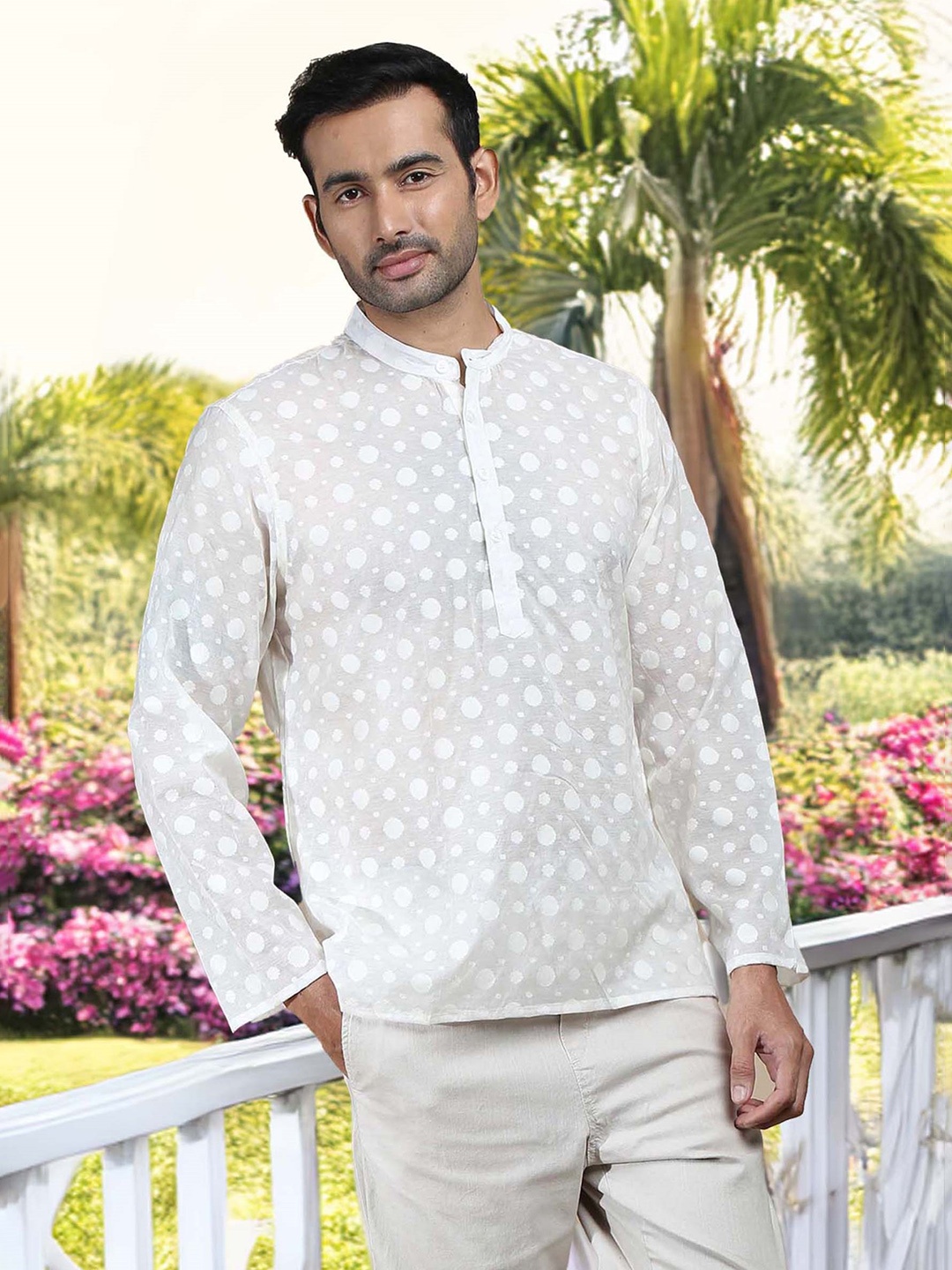 

FILORI Geometric Woven Design Mandarin Collar Straight Short Kurta, White