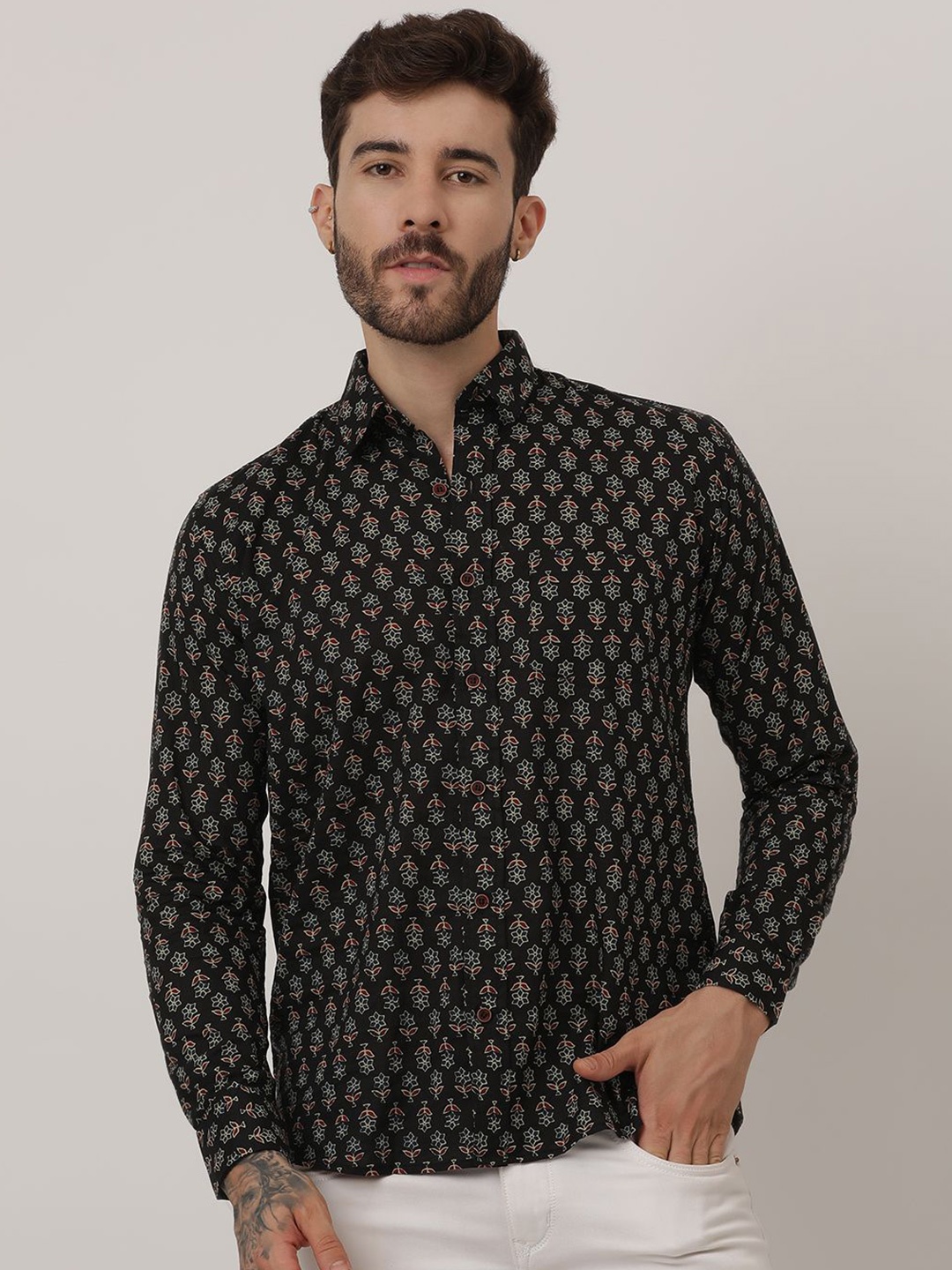 

SPS Relaxed Ethnic Motifs Printed Spread Collar Cotton Casual Shirt, Black