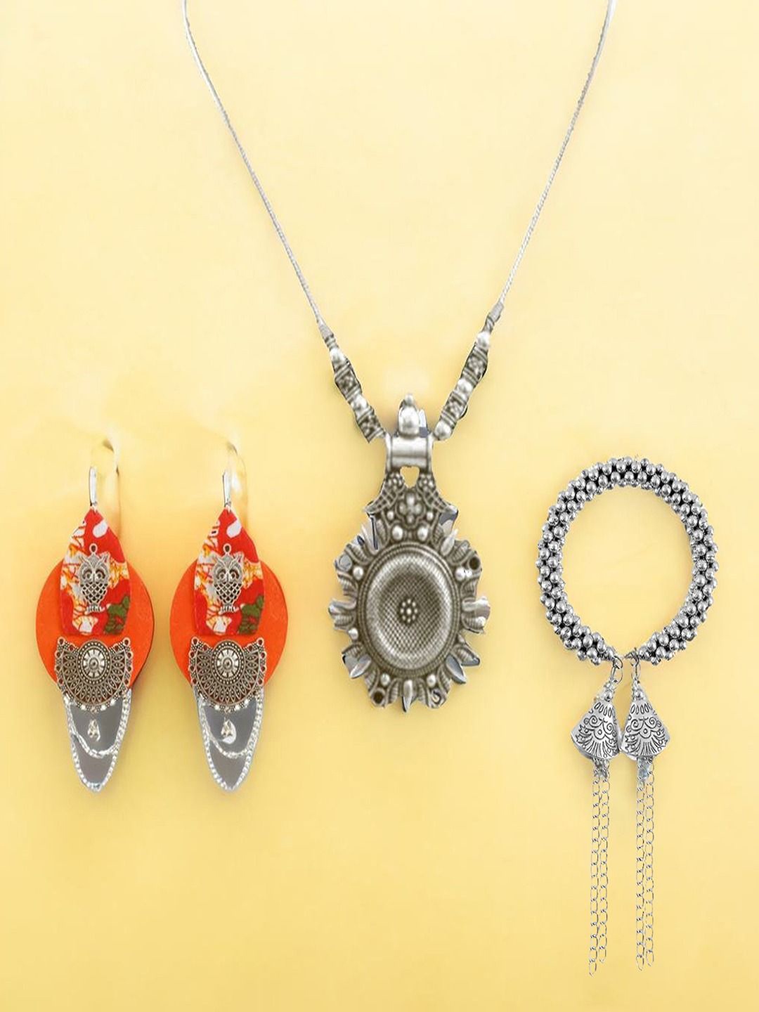 

UNIVERSITY TRENDZ Silver Plated Oxidized Jewellery Set