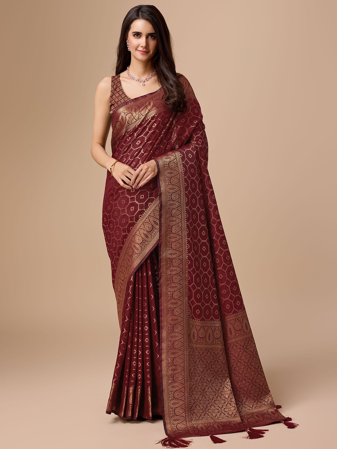 

Mitera Woven Design Zari Saree, Maroon