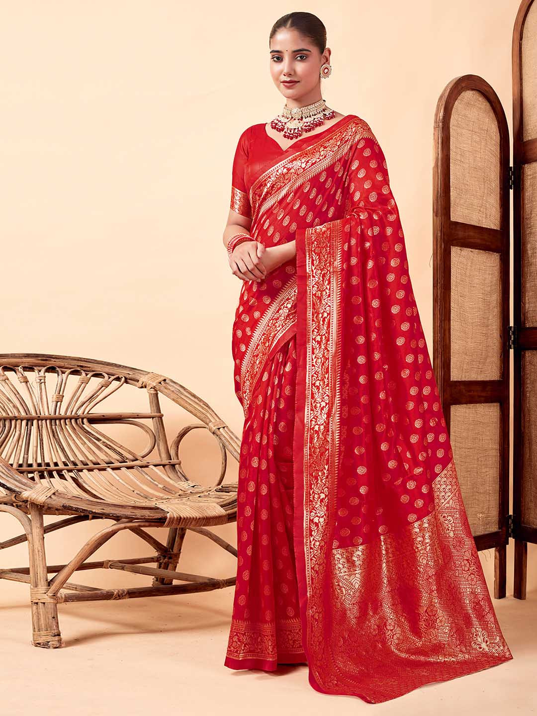 

KALINI Woven Design Zari Banarasi Saree, Red
