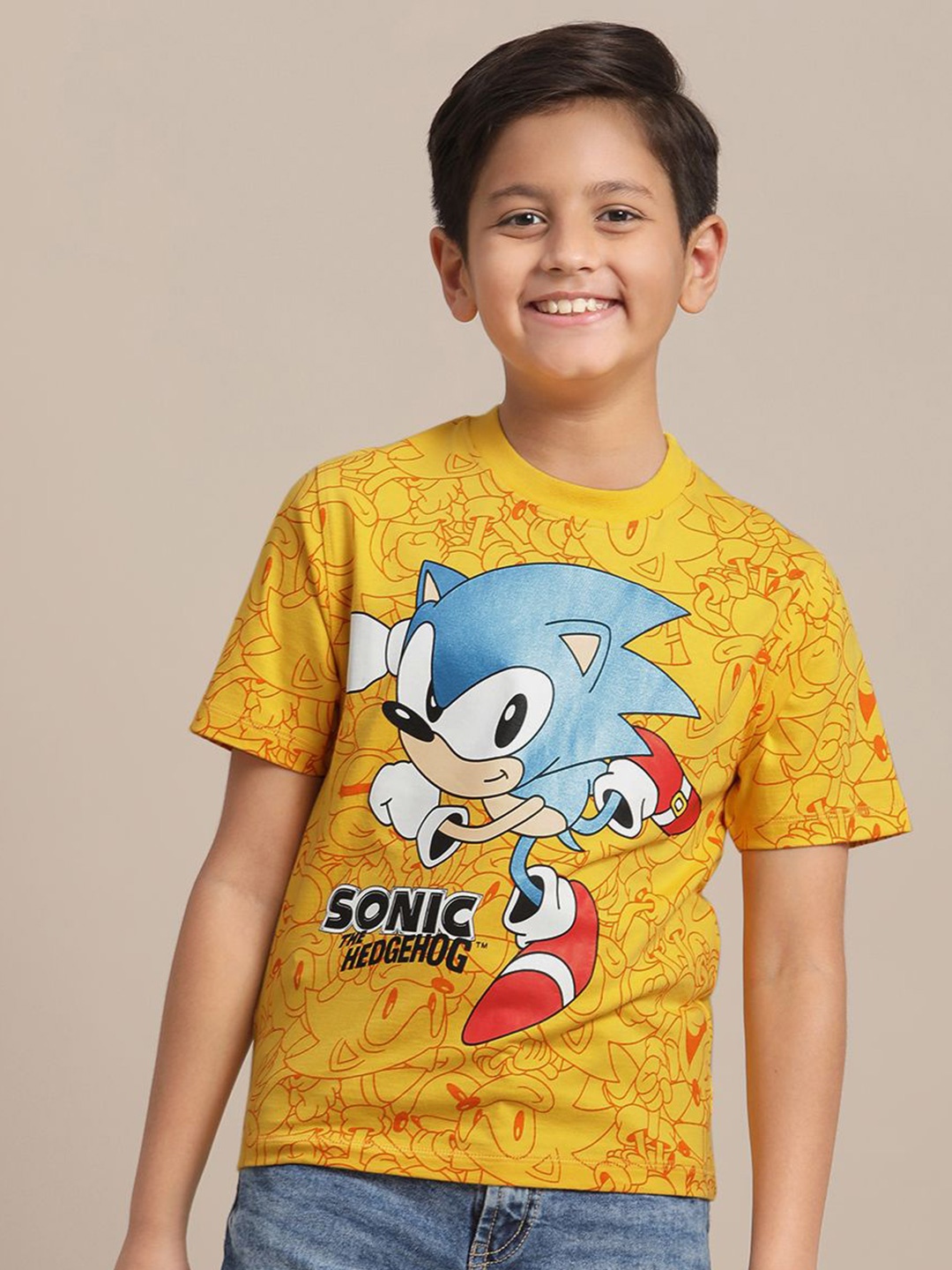 

Kids Ville Boys Sonic Printed Regular Fit Tshirt, Yellow