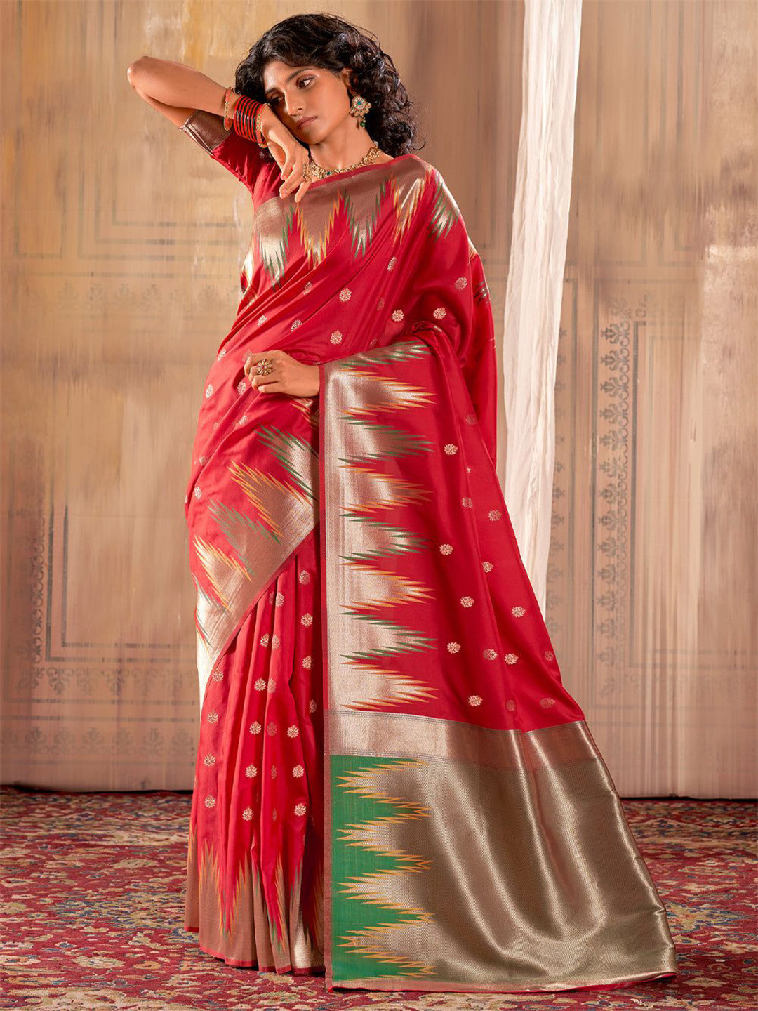 

MySilkLove Woven Design Zari Banarasi Saree, Red