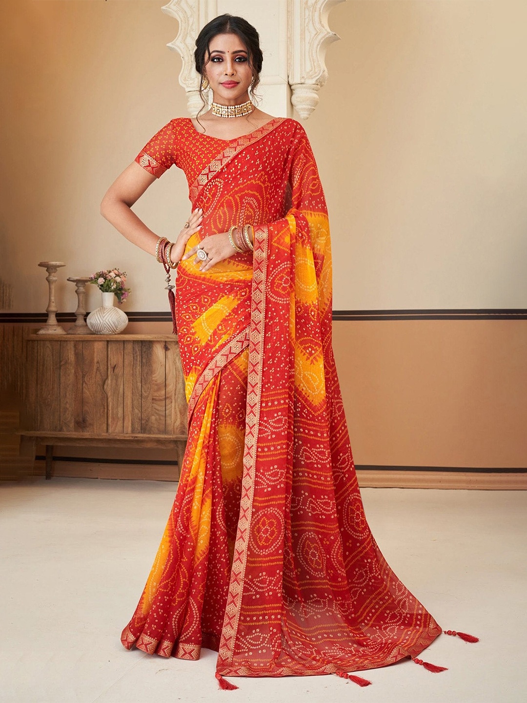 

MySilkLove Bandhani Zari Pure Chiffon Saree, Red