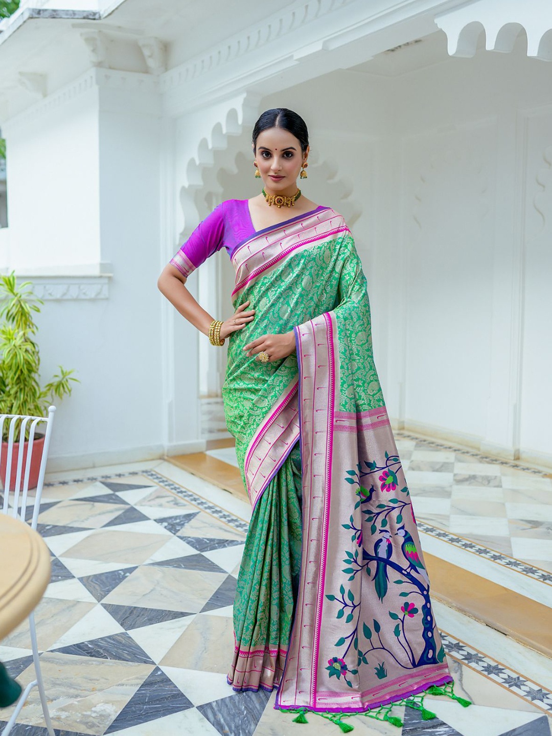 

MySilkLove Woven Design Zari Paithani Saree, Green