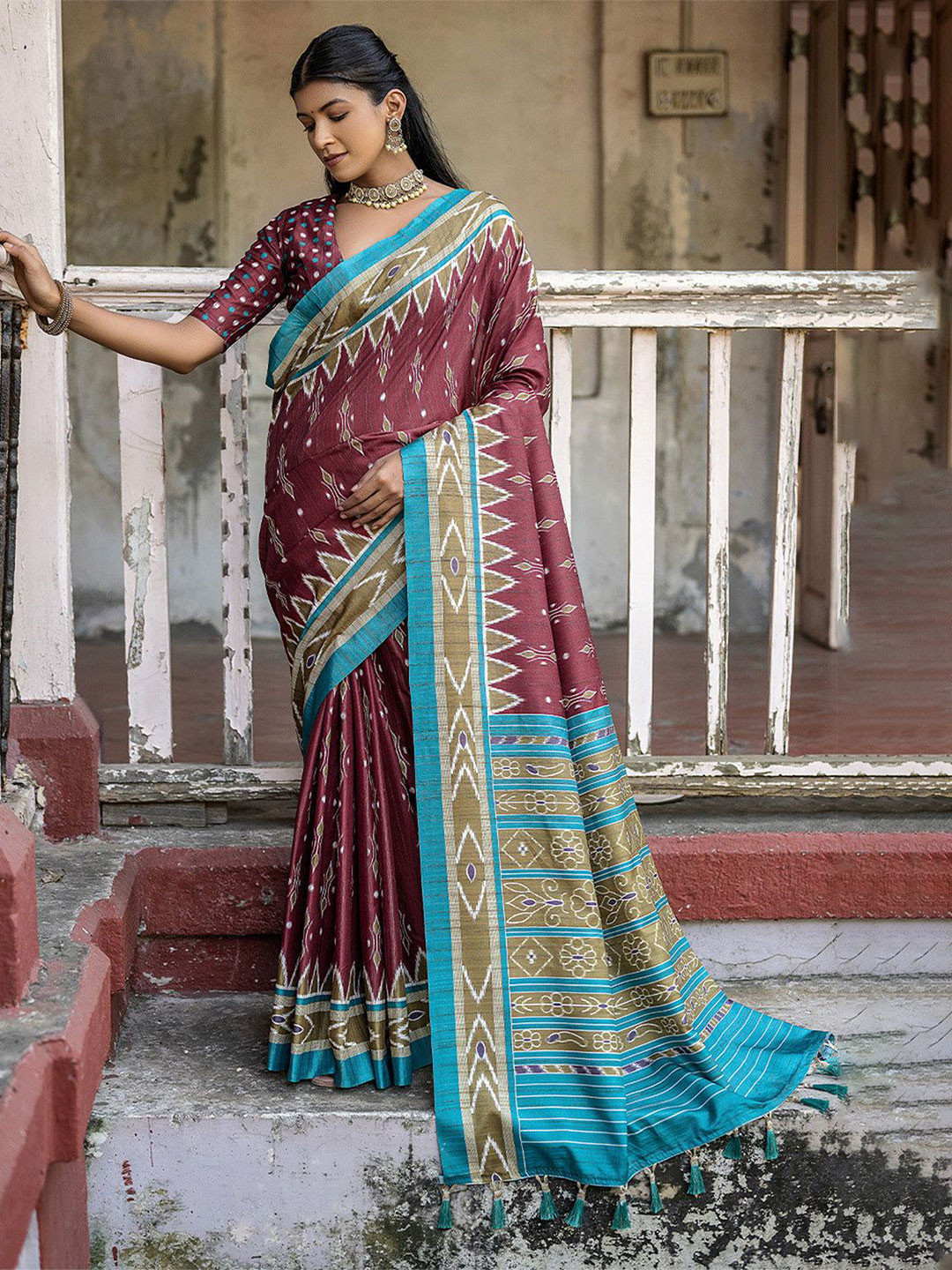 

MySilkLove Woven Design Pure Cotton Ikat Saree, Maroon