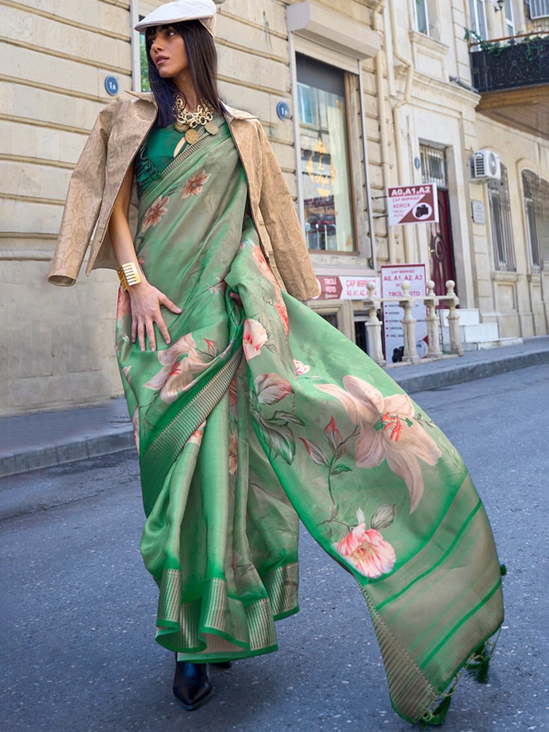 

MySilkLove Floral Organza Saree, Green